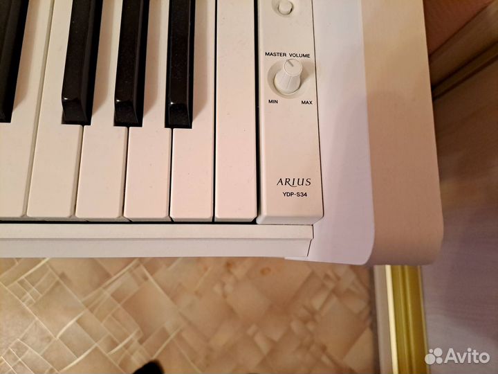 Цифровое пианино Yamaha Arius YDP-S34 + наушники Y