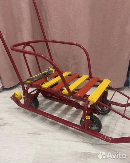 Санки с выдвижными колесами