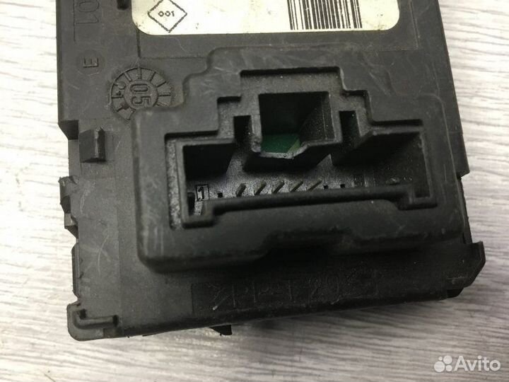 Замок зажигания Renault Scenic 1.9 2003