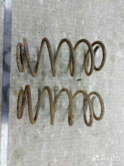 Передние пружины Daewoo Nexia