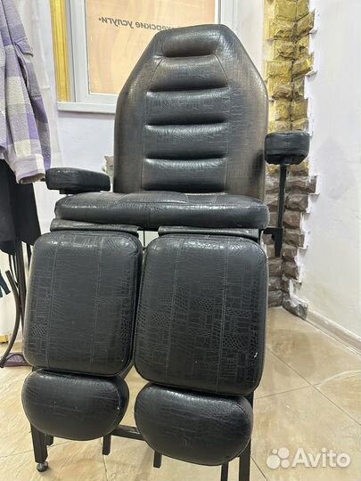 Педикюрное кресло (кушетка)