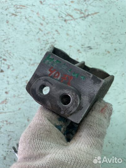 Кронштейн двигателя daewoo nexia