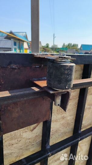 Тележка грузовая платформенная