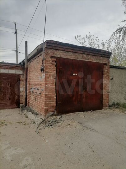 Гараж, > 30 м²