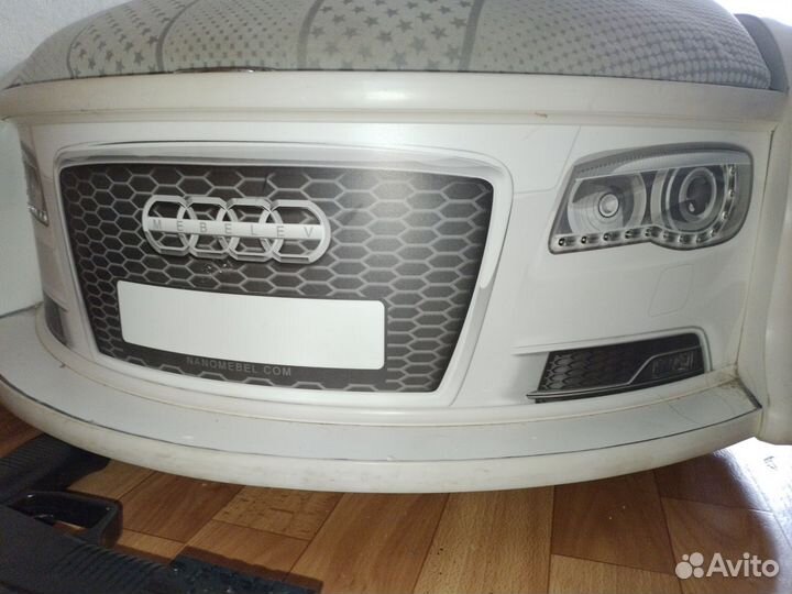 Детская кровать машина с подсветкой