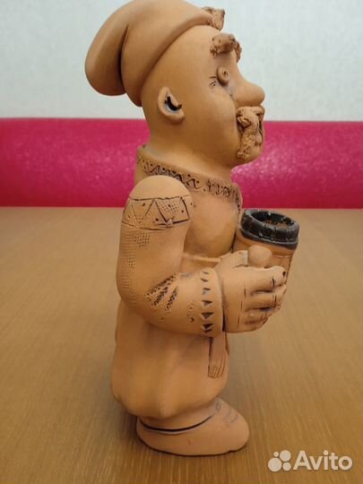 Статуэтка из глины