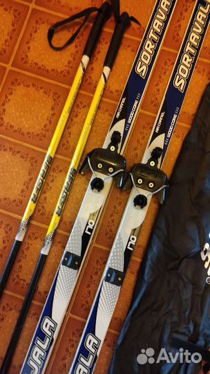 Лыжи беговые комплект