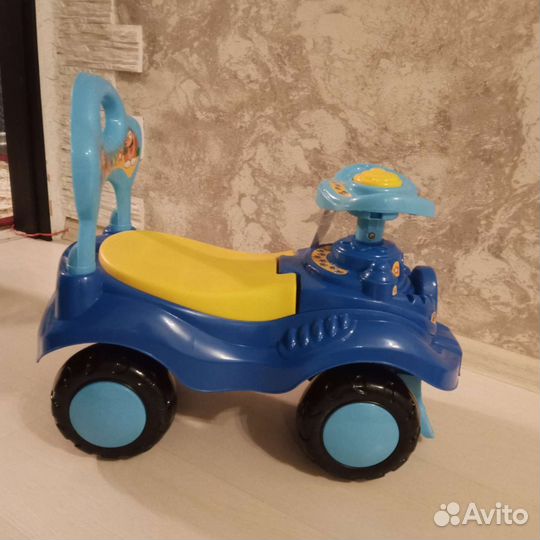 Машинка каталка