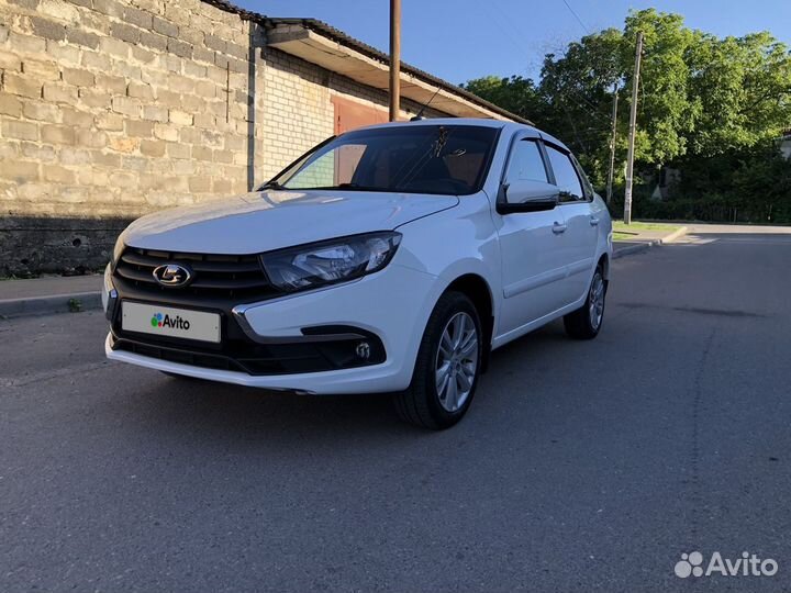 LADA Granta 1.6 МТ, 2021, 35 500 км