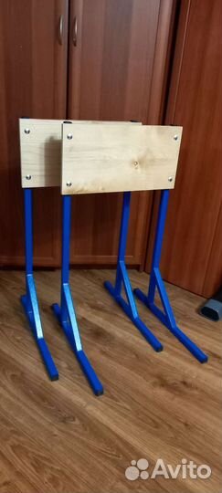 Стойка для обслуживания лодочного мотора