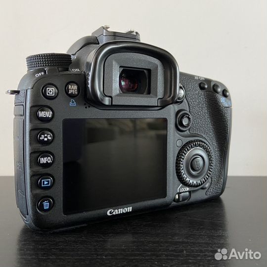 Canon EOS 7D
