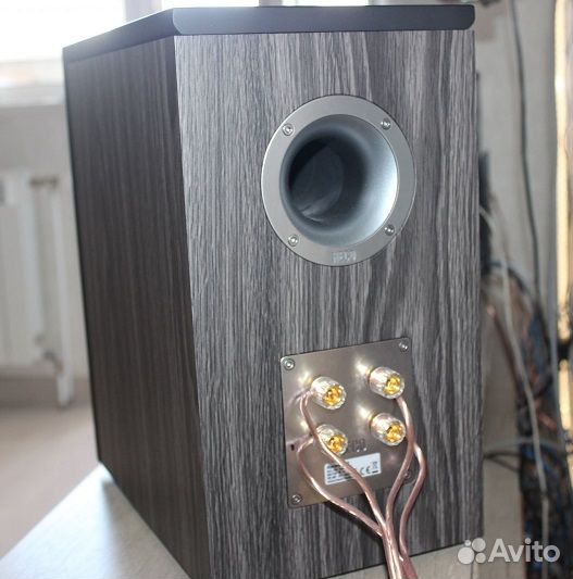 Полочная акустика Heco Aurora 300