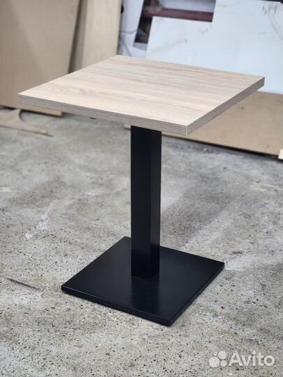 Столы для кафе и ресторанов