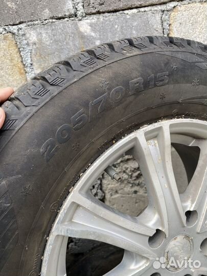 Viatti Bosco S/T V-526 205/70 R15