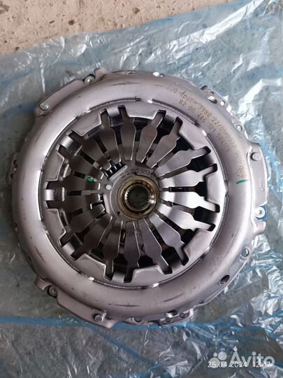 Диск корзина сцепления renault logan 2 оригинал
