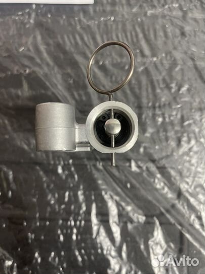 Натяжитель ремня грм NTN HAT256-3