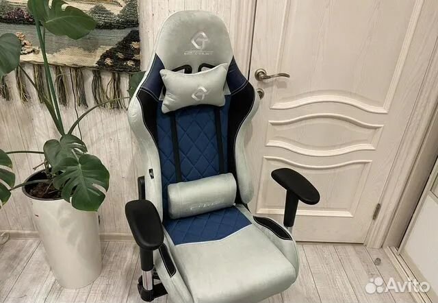 Компьютерное игровое кресло