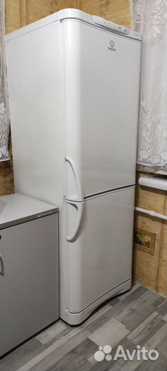 Холодильник бу