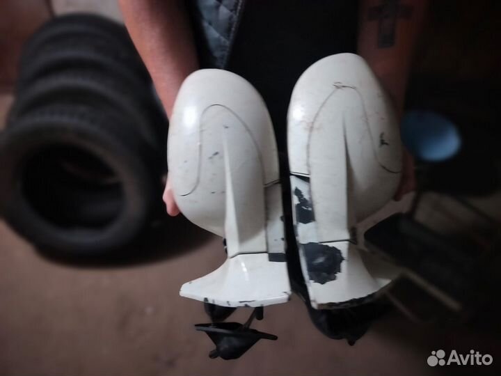 Продам понель и зеркала ваз 2114