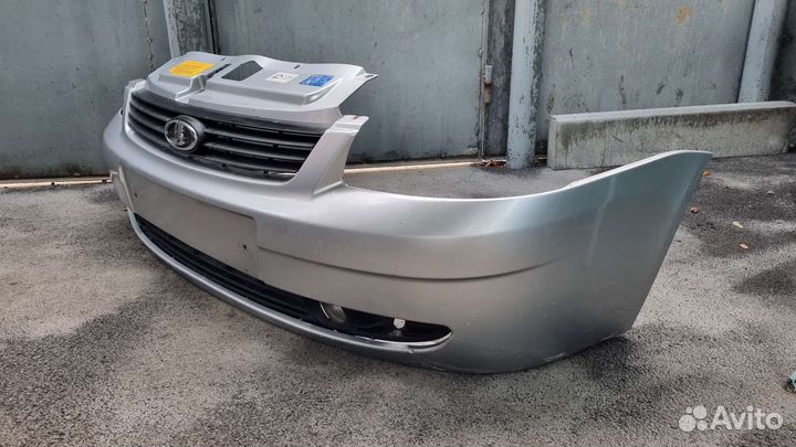 Бампер передний priora 1