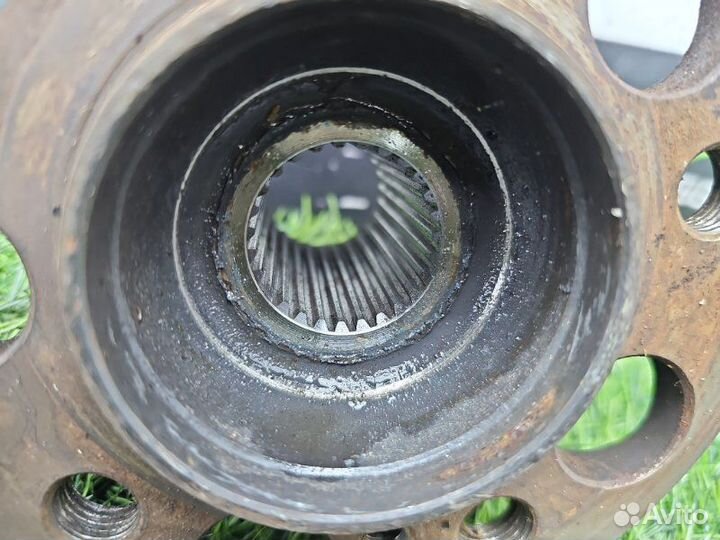 Ступица задняя правая Mercedes-Benz E-Class W212