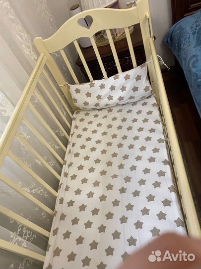 Детская кроватка