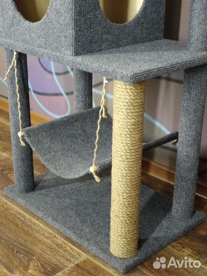 Игровой комплекс для кошек с домиком когтеточкой и