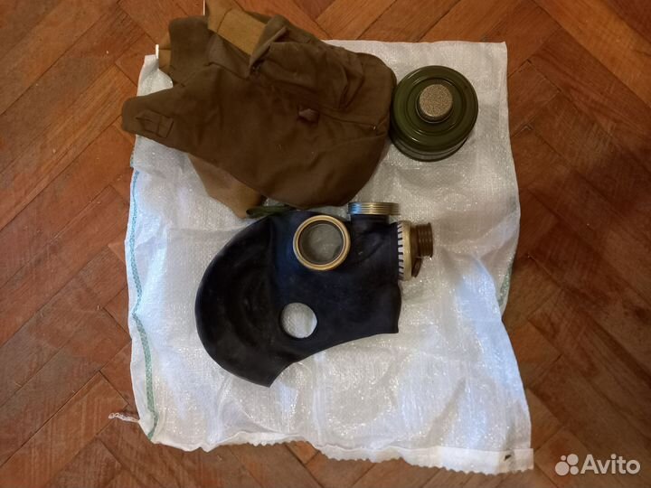 Противогаз