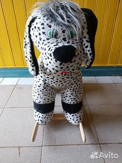 Детская игрушка качалка