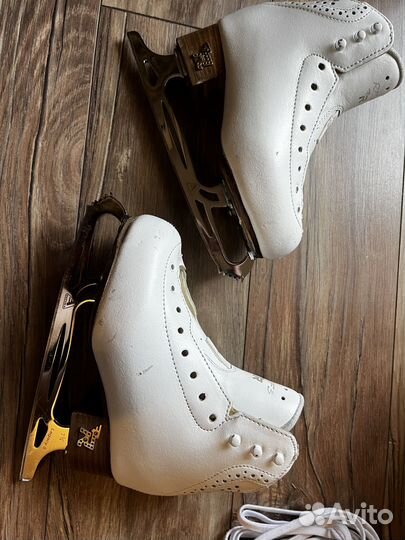 Коньки фигурные Risport RF3 Pro