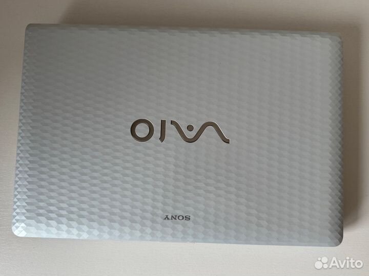 Ноутбук sony vaio pcg 71812v