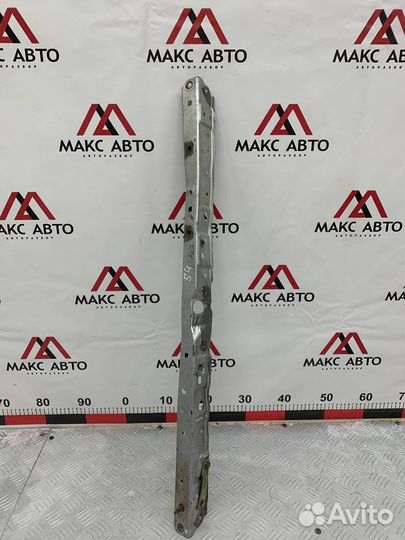 Б/У рамка радиатора передний Toyota Duet M110A