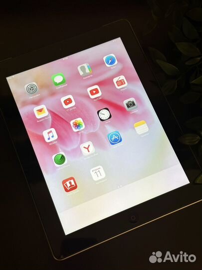 Планшет Apple iPad 3 16 GB A1460