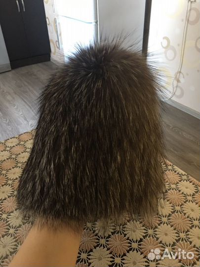 Женская меховая шапка