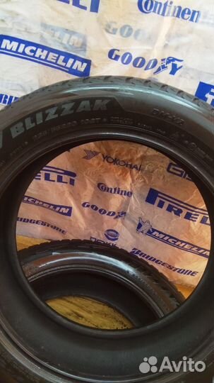 Bridgestone Blizzak DM-V2 235/55 R20 102T