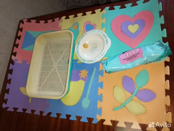 Коврик, поднос, миска, шарик