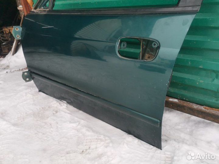 Дверь передняя левая Daewoo Leganza C20SED