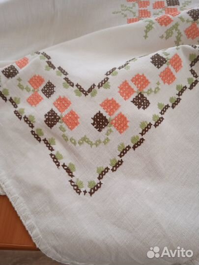 Винтажная скатерть из льна,с ручным рисунком