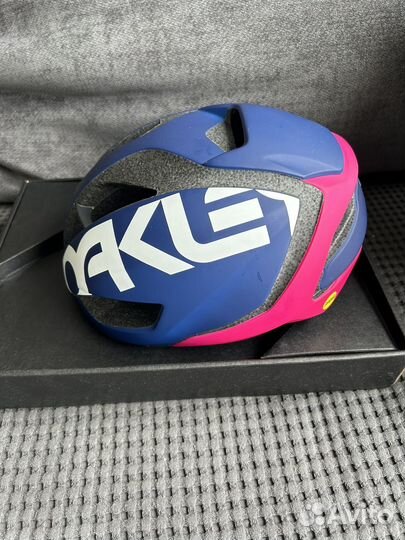 Новый шлем Oakley aro 5 размер S