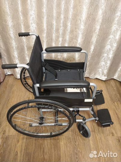 Кресло-коляска инвалидная Армед 2500