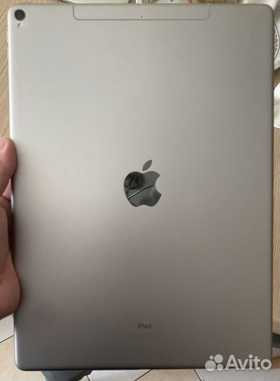 iPad pro 12.9 2018 gen 2