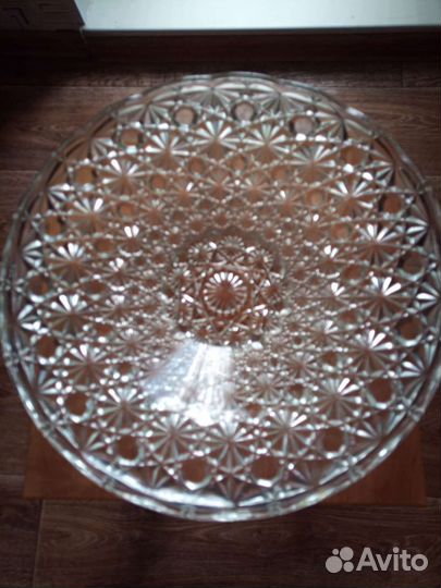 Блюдо хрустальное