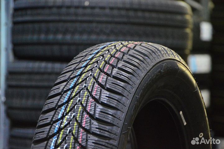 Lassa Snoways 4 255/45 R18 103V