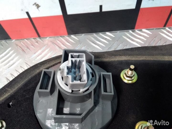 Фонарь крышки багажника левый Honda Accord 7 2003