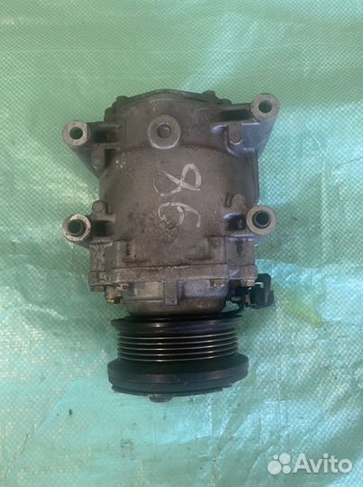 Компрессор кондиционера Ford Mondeo 3