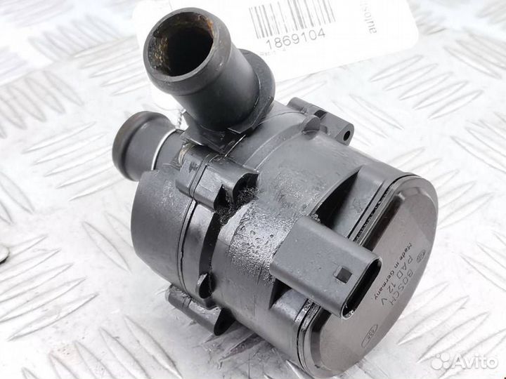 Насос антифриза дополнительный Skoda Rapid 2015