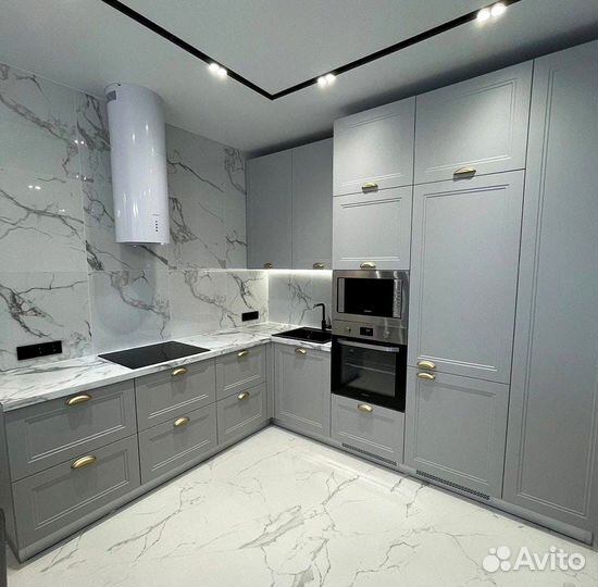 Кухонный гарнитур 