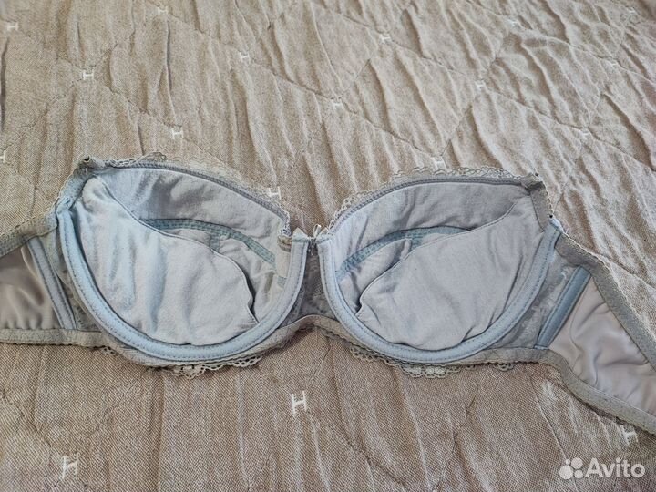 Бюстгалтер