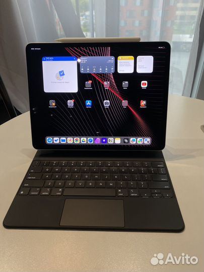 iPad pro 12.9 m1 512 + magic keyboard + pencil