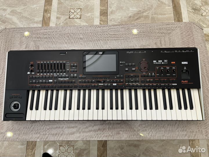 Продам Korg PA 4 X